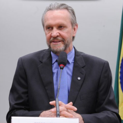 Audiência na Câmara dos Deputados aponta que taxas de condomínio estão levando moradores do Minha Casa Minha Vida a perder imóveis